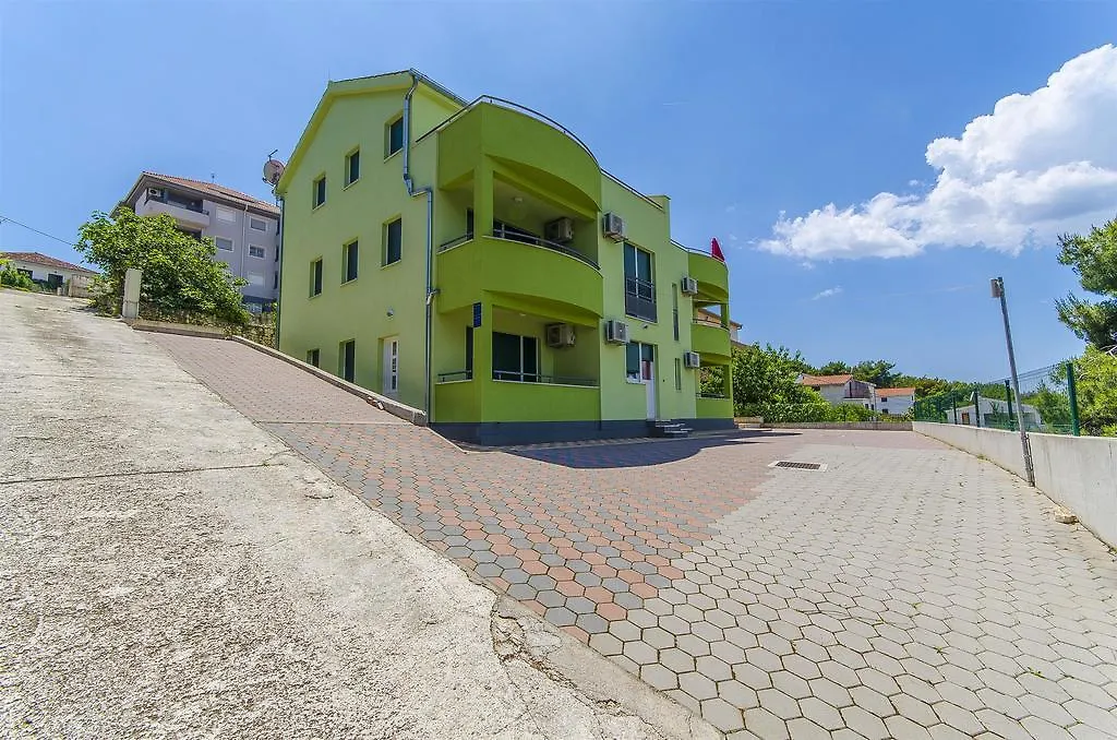 Apartments Pava