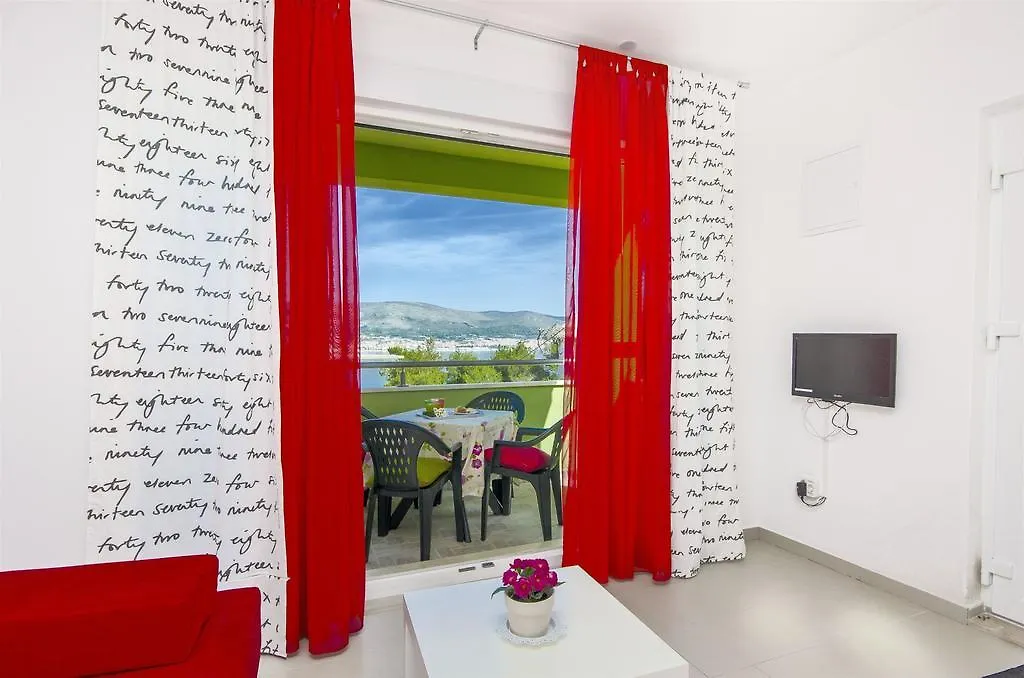 Apartments Pava 0*, Donji Okrug (Ciovo)