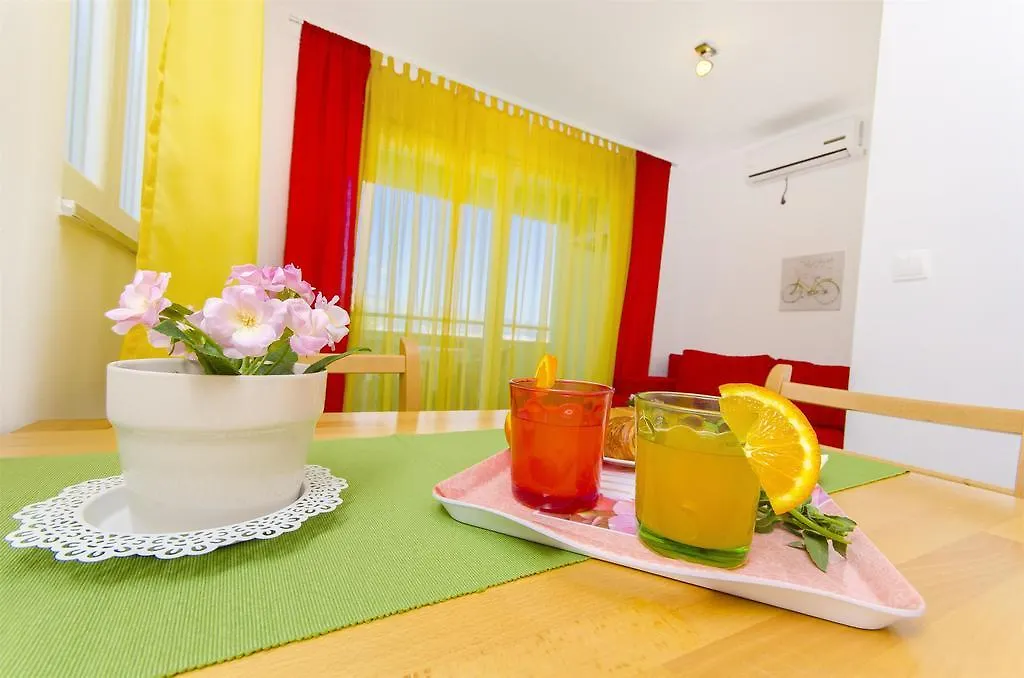 Apartments Pava