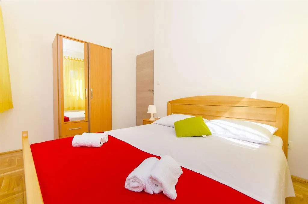 Apartments Pava